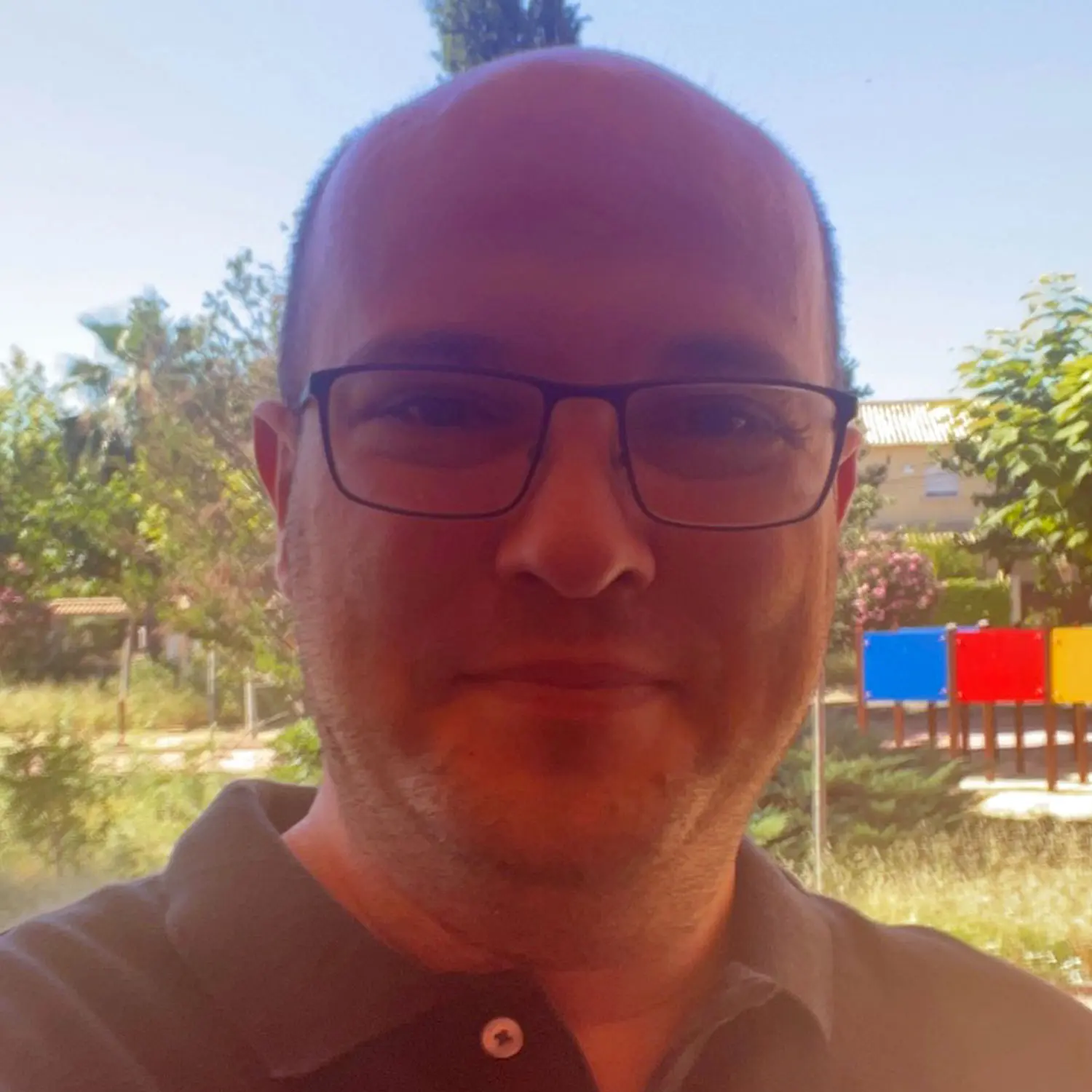 Dr. Alejandro Veas